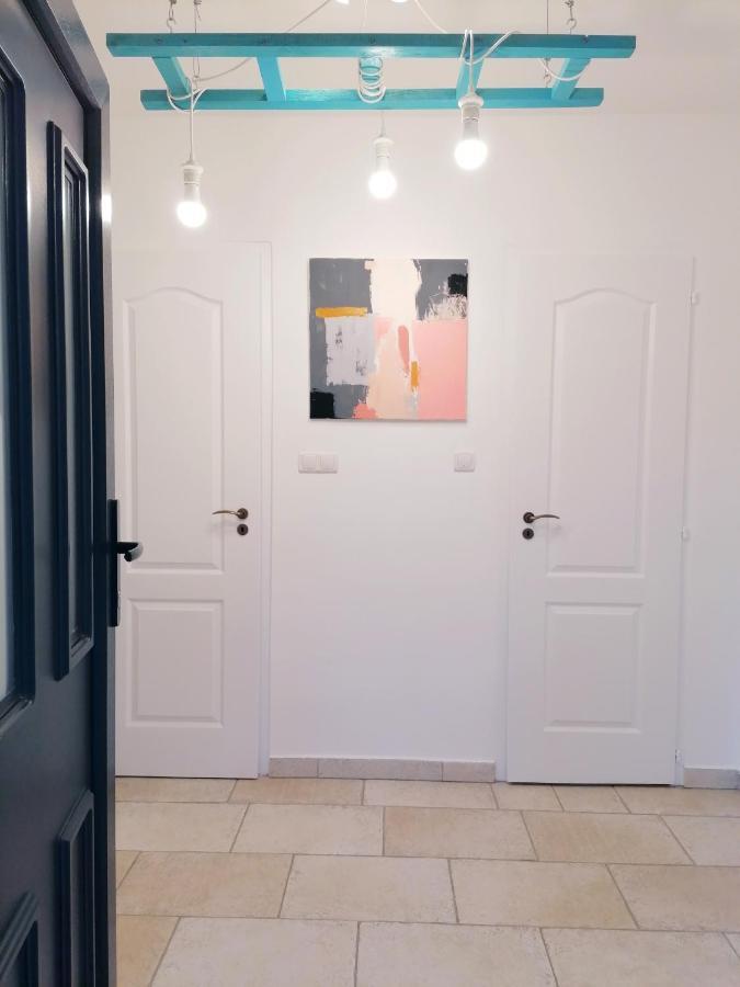 Jászberény Boutique Room Exterior foto